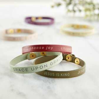 Lederarmband mit Druckknopf Grace upon grace