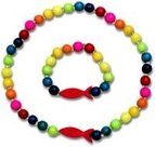 Necklace-Bracelet-set-wood-fish-rainbowkleuren