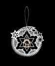 Kantklos-ornament-met-houten-ornament-kerstster