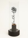 Kandelaar-op-base-Faith--flower