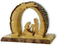 Christmasdecoration manger in tree olivewood 7cm