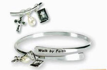 Bracelet with charms walk by faith
